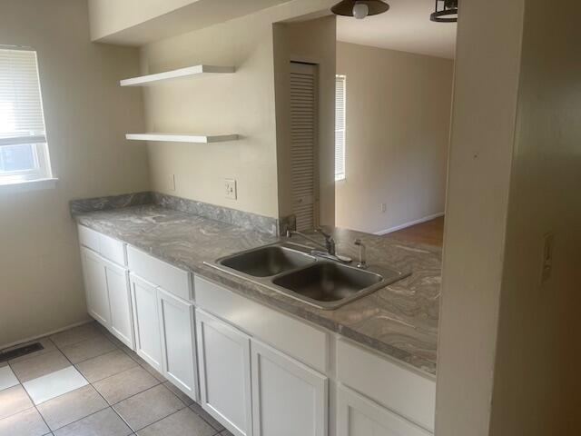 Building Photo - 15800 Hubbell Ave