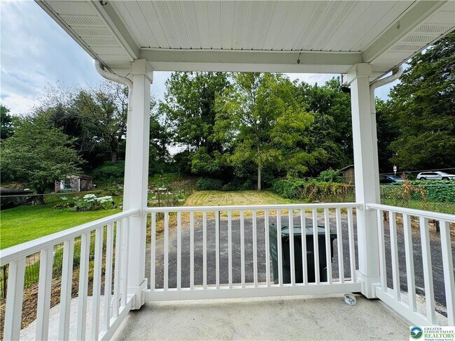 Building Photo - 2671 Levans Rd