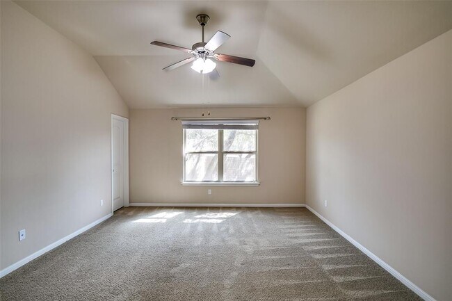 Building Photo - 128 Fort Cobb Way
