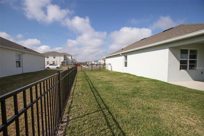 Building Photo - 5062 Foxglove Cir