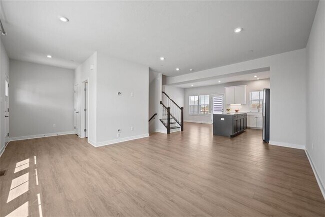 Building Photo - 505 Blackrock Blvd