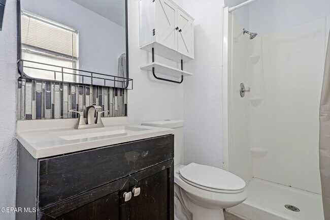 Building Photo - 11189 Ebb Tide Dr