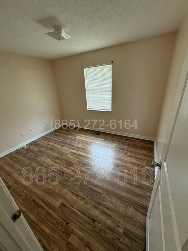 Building Photo - 6436 Tewksbury Dr NW