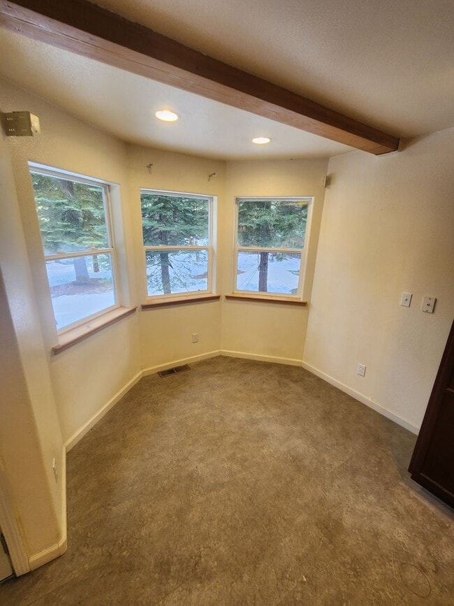 Building Photo - New to the Rental Market! Custom 3 Bdrm Hm w/Garage