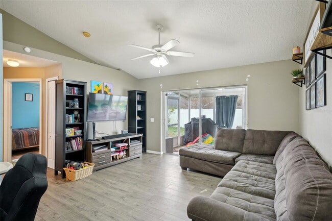 Building Photo - 6325 Chapel Pines Blvd