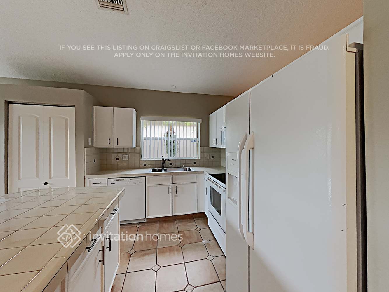 Building Photo - 12447 Pleasant Green Way