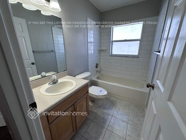 Building Photo - 11157 Summer Star Dr