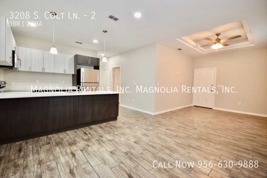 Building Photo - 3208 S Colt Ln