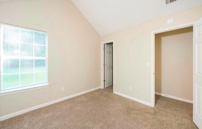 Building Photo - 3668 Gray Birch Dr