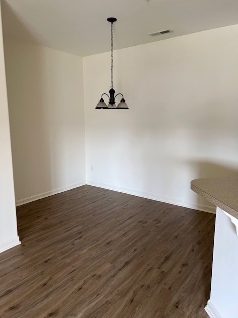Building Photo - 140 Rock Ledge Ct