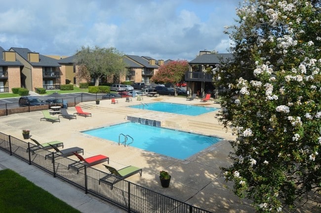 Building Photo - Sycamore Creek Apartments