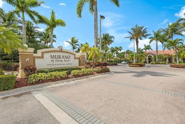 Building Photo - 15105 Michelangelo Blvd