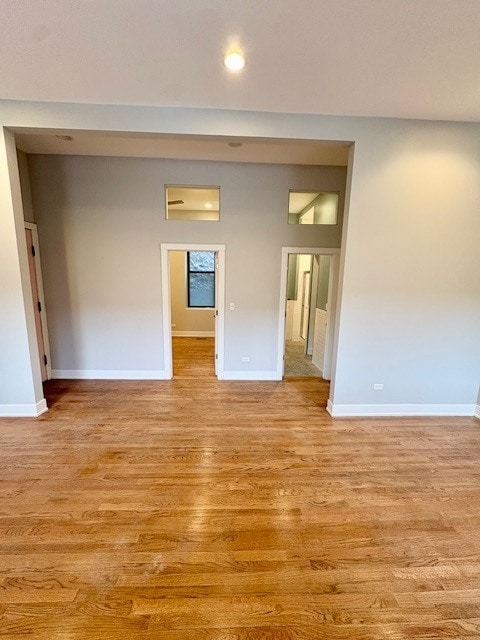 Building Photo - 825 W Armitage Ave