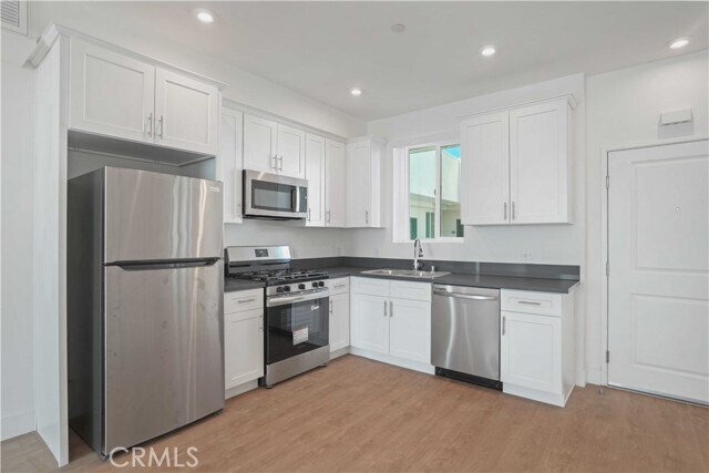 Building Photo - 8750 Sepulveda Blvd