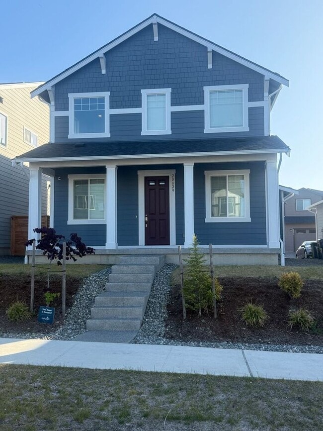 Primary Photo - Beautiful 3-Bedroom + Bonus Loft Home in B...