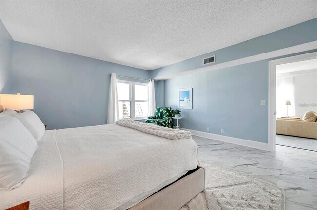 Building Photo - 4950 Gulf Blvd