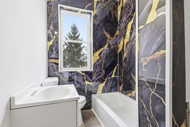 Building Photo - 3295 Rochester St