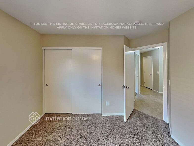 Building Photo - 2864 W Allens Peak Dr