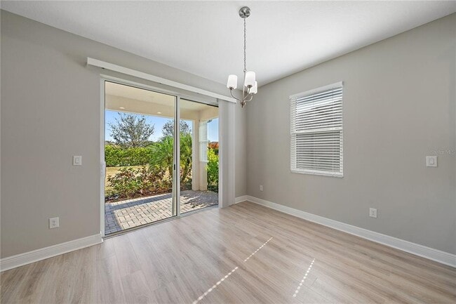 Building Photo - 4749 Antrim Dr