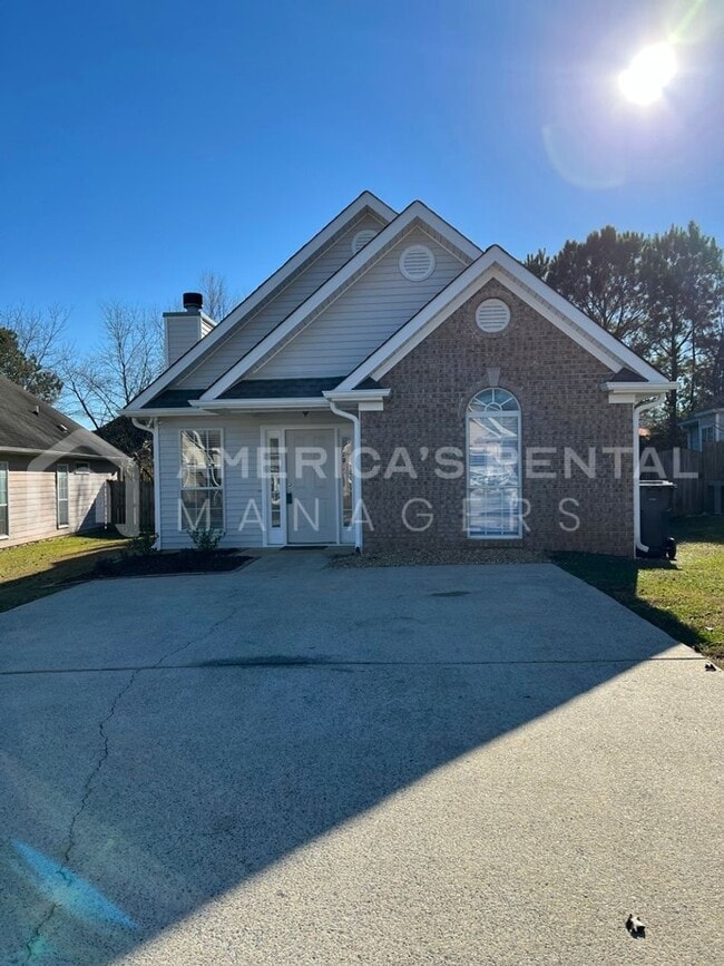 Building Photo - Home For Rent In Calera! COMING SOON!