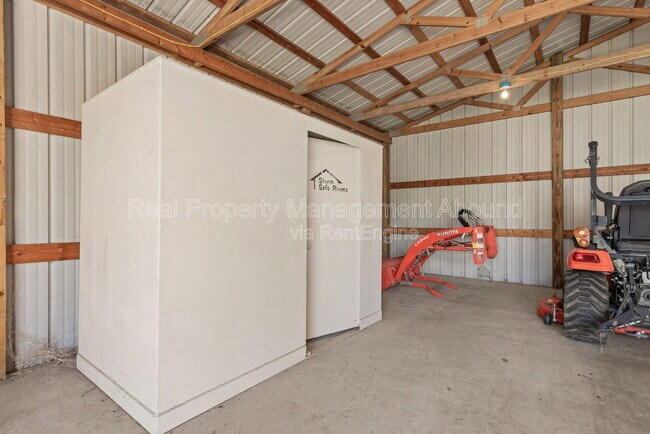 Building Photo - 4608 E 472 Rd