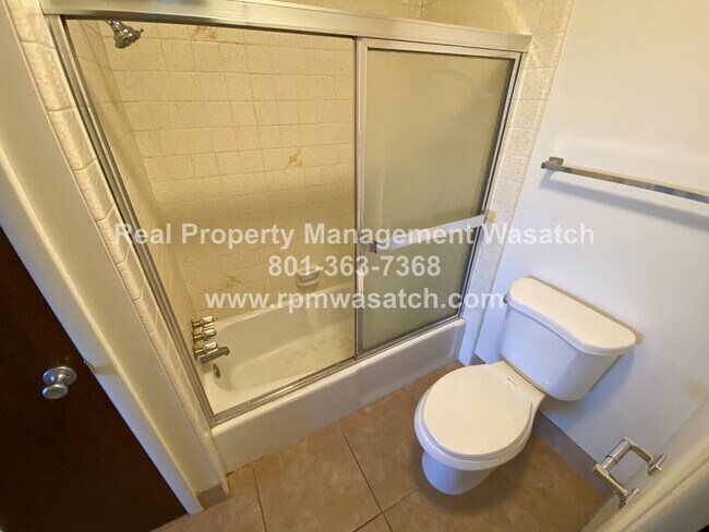 Building Photo - 7260 Ponderosa Dr