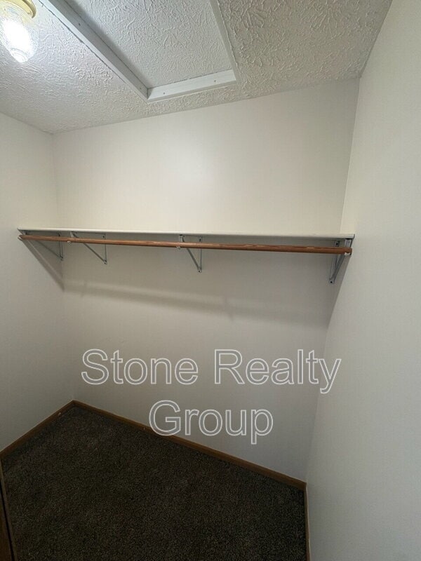 Building Photo - 679 N 25th St