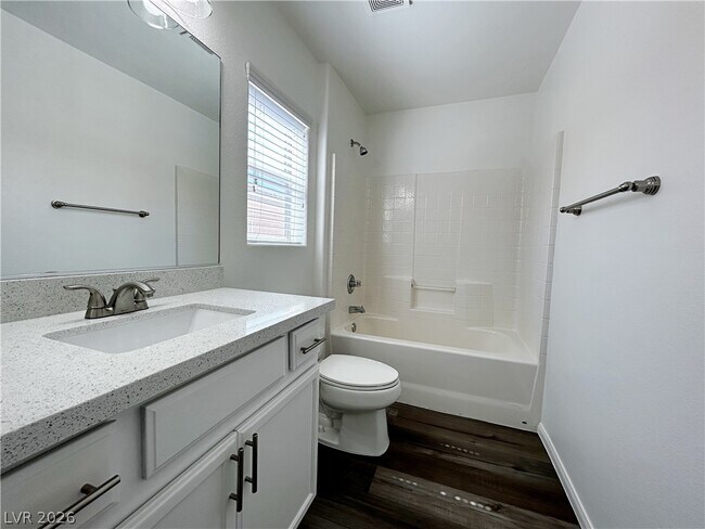 Building Photo - 897 Blushing Rose Pl