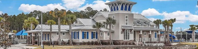 Building Photo - 563 Cherry Elm Dr