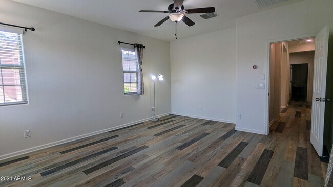 Building Photo - 3130 S Mingus Dr