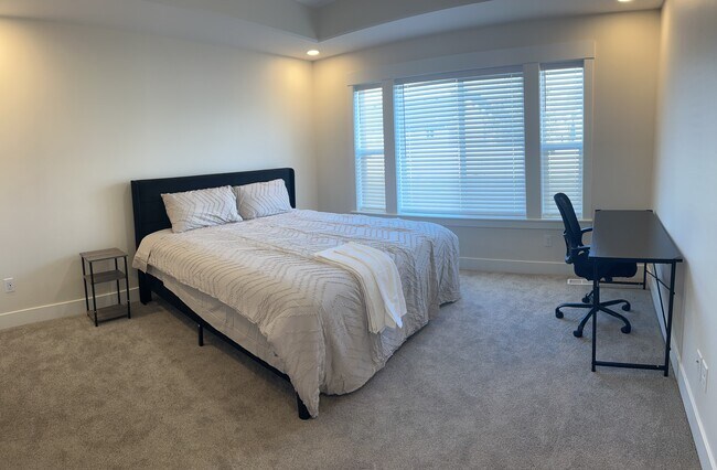 Primary Photo - 184 Galena Smt Dr