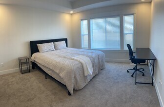 Building Photo - 184 Galena Smt Dr