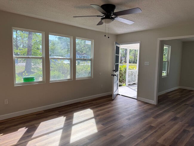 Building Photo - Beautiful Home in Valdosta, Ga!