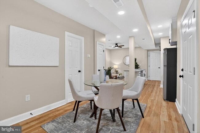 Building Photo - 212 36th St NE