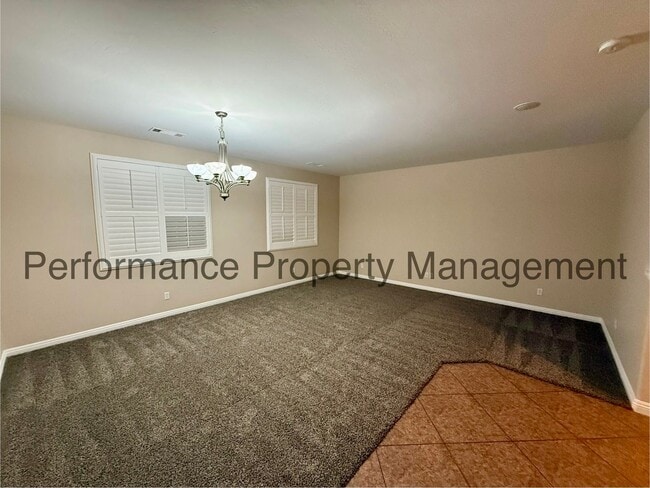 Building Photo - Stunning 3 Bed/2 Bath Gated Home w/ RBP & ...