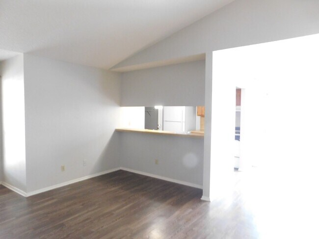 Building Photo - D.Schrager Properties1 (12003 Arrowwood Dr)