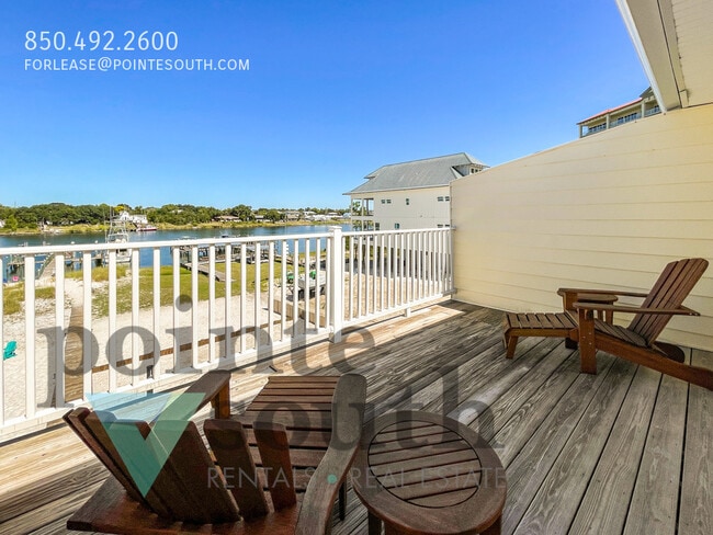 Building Photo - 13948 River Rd