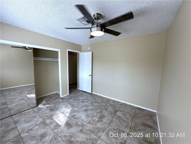Building Photo - 5817 Sinaloa Ct