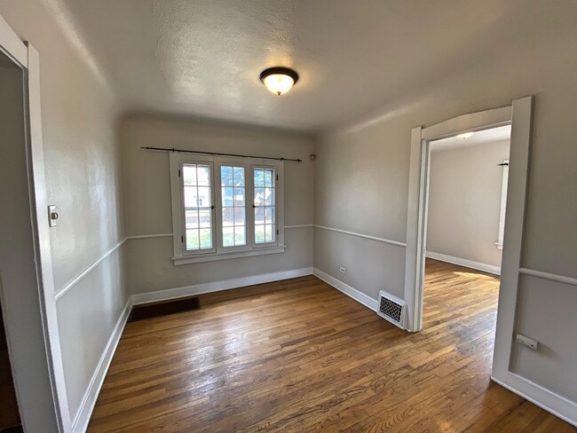 Building Photo - 3345 W 39th Ave