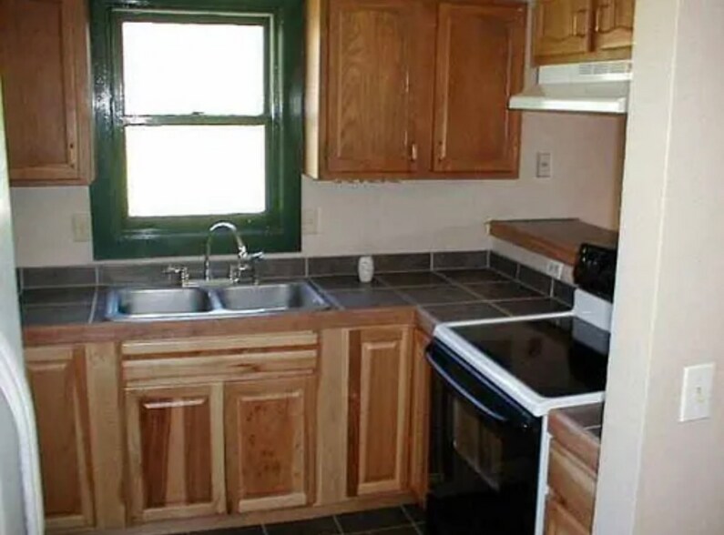 Building Photo - 45 Blackstock Dr