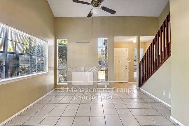 Building Photo - 6702 Windsor Hollow Dr