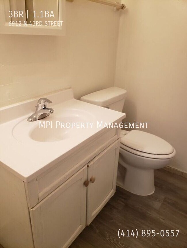 Building Photo - 6912 N 43RD St