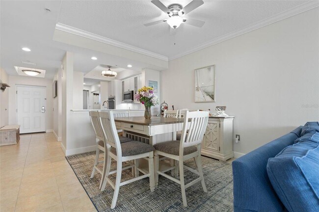 Building Photo - 102 Yacht Harbor Dr