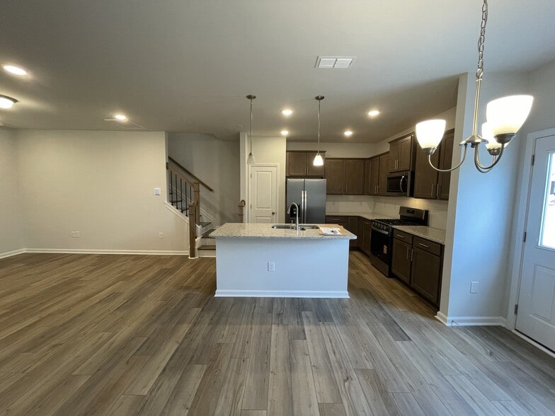 Building Photo - 216 Broomside Ave