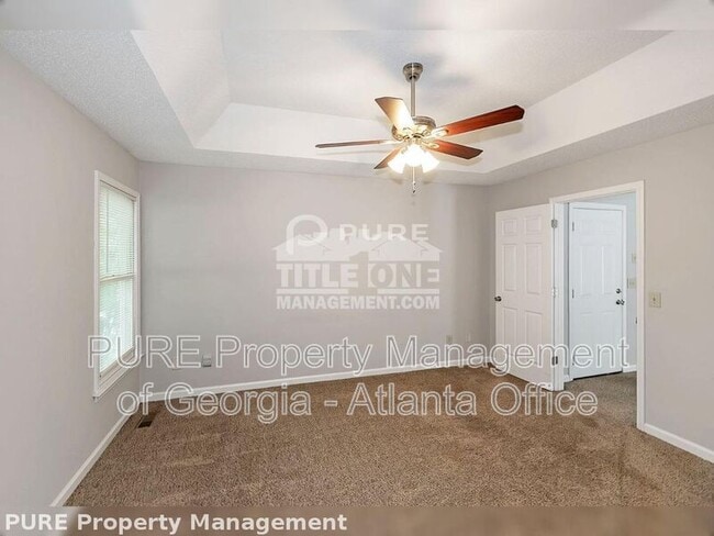 Building Photo - 52 E Boxwood Dr SE