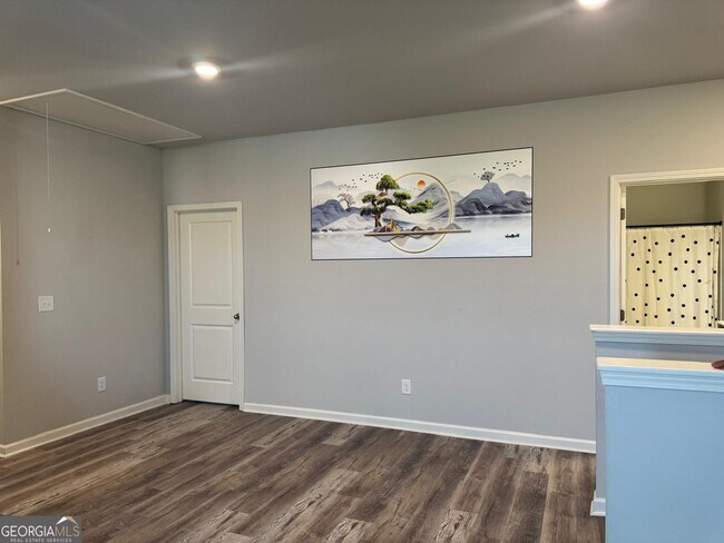 Building Photo - 126 Cottontail Ln