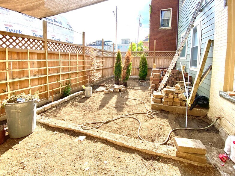 Side yard soon to be complete! - 1321 Highland St