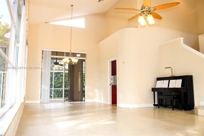 Building Photo - 11151 Minneapolis Dr