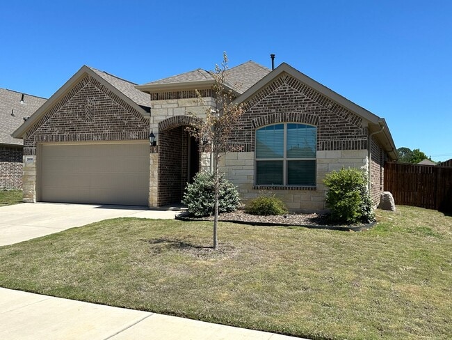 Primary Photo - 4/2/2 Beautiful Home located in North Denton