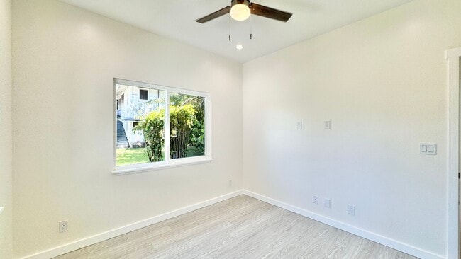 Building Photo - NEWLY BUILT SPACIOUS 2 BED/2 BATH/1 PRKG, ...